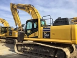 Used Komatsu Excavator,Used Komatsu in yard,Back of used Komatsu